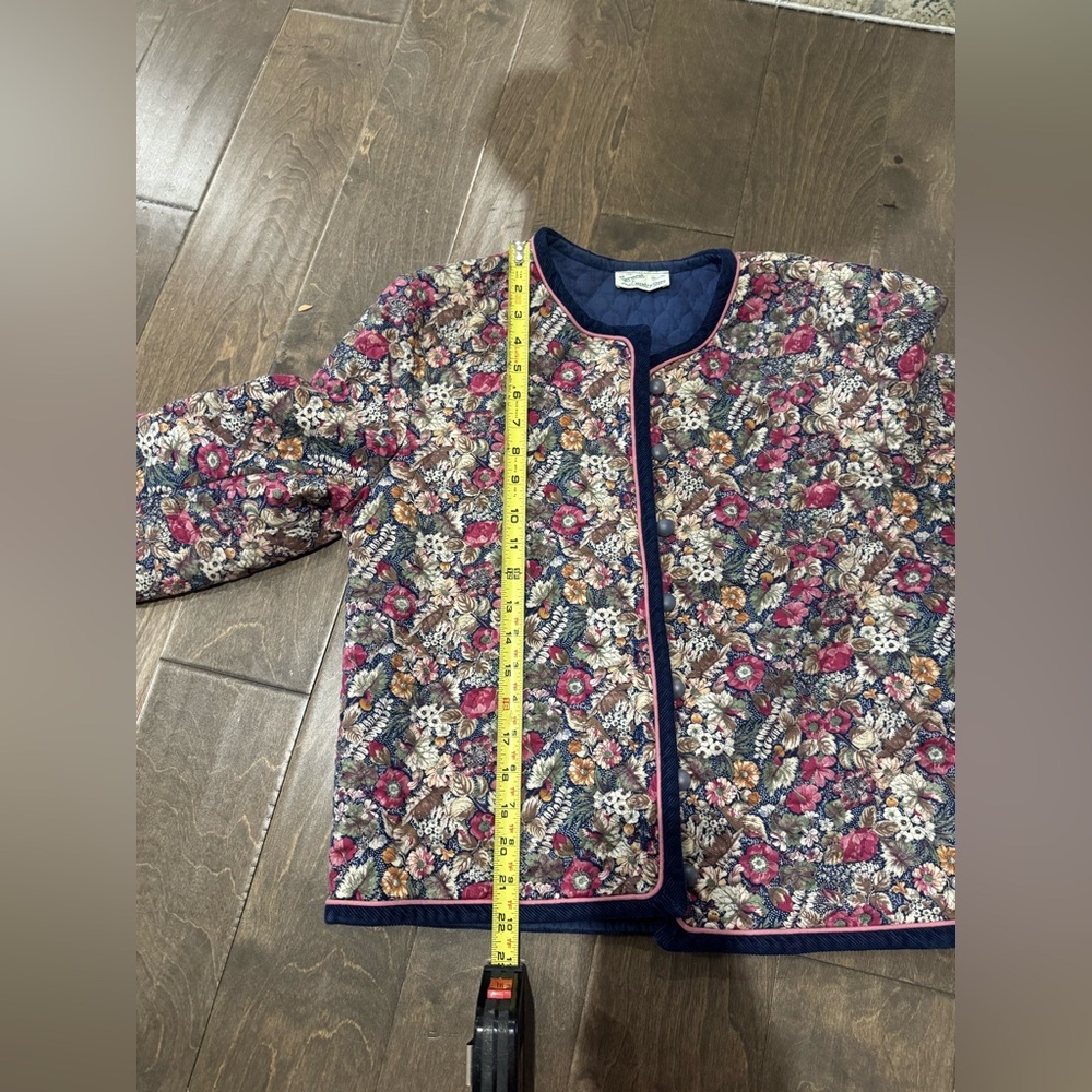 Vintage Style Quilted Jacket Floral Tapestry Coat Medium - Picture 10 of 13